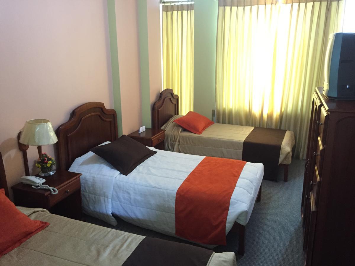 Hotel Betania Zamora Luaran gambar