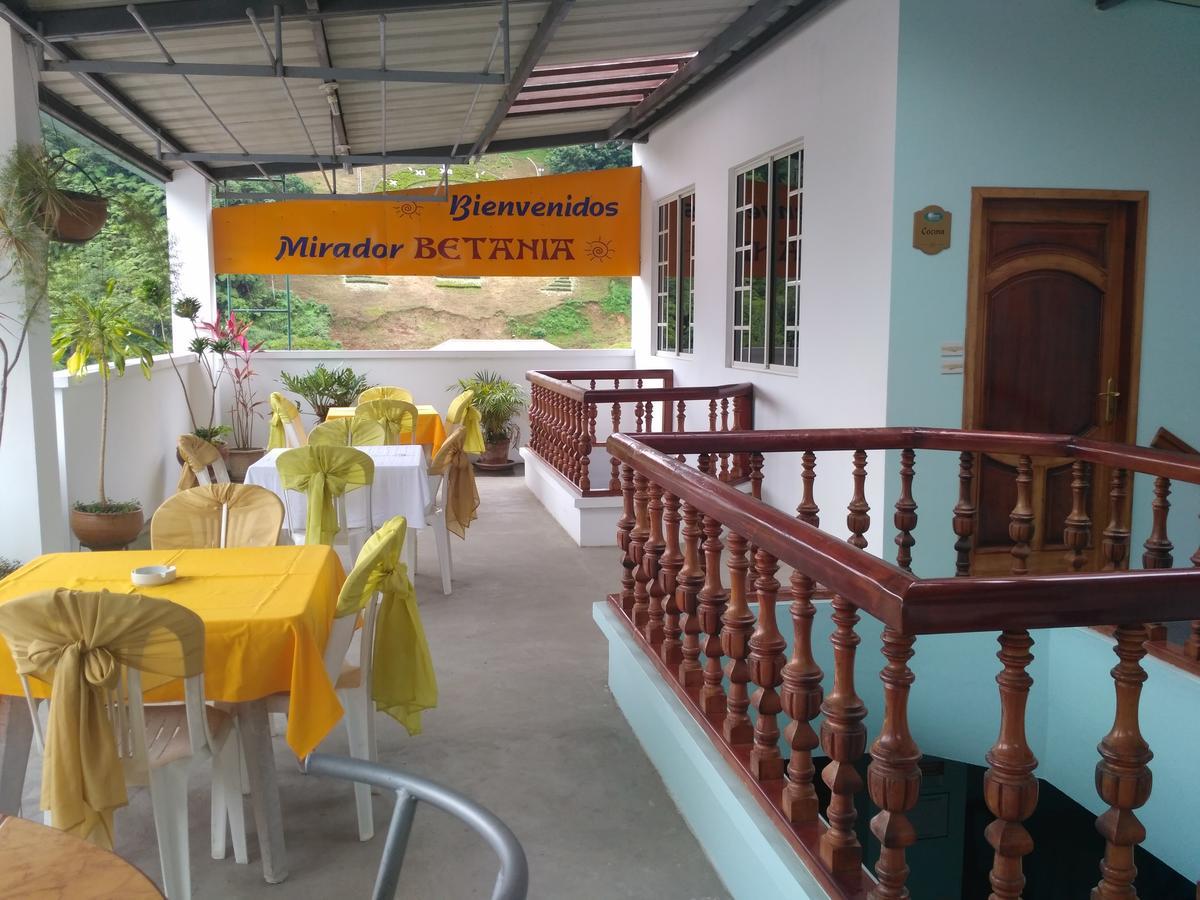 Hotel Betania Zamora Luaran gambar