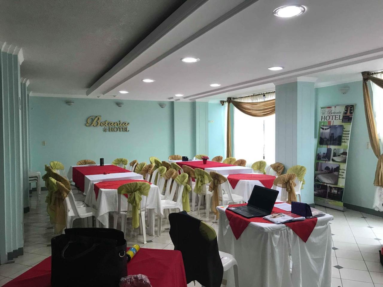 Hotel Betania Zamora Luaran gambar